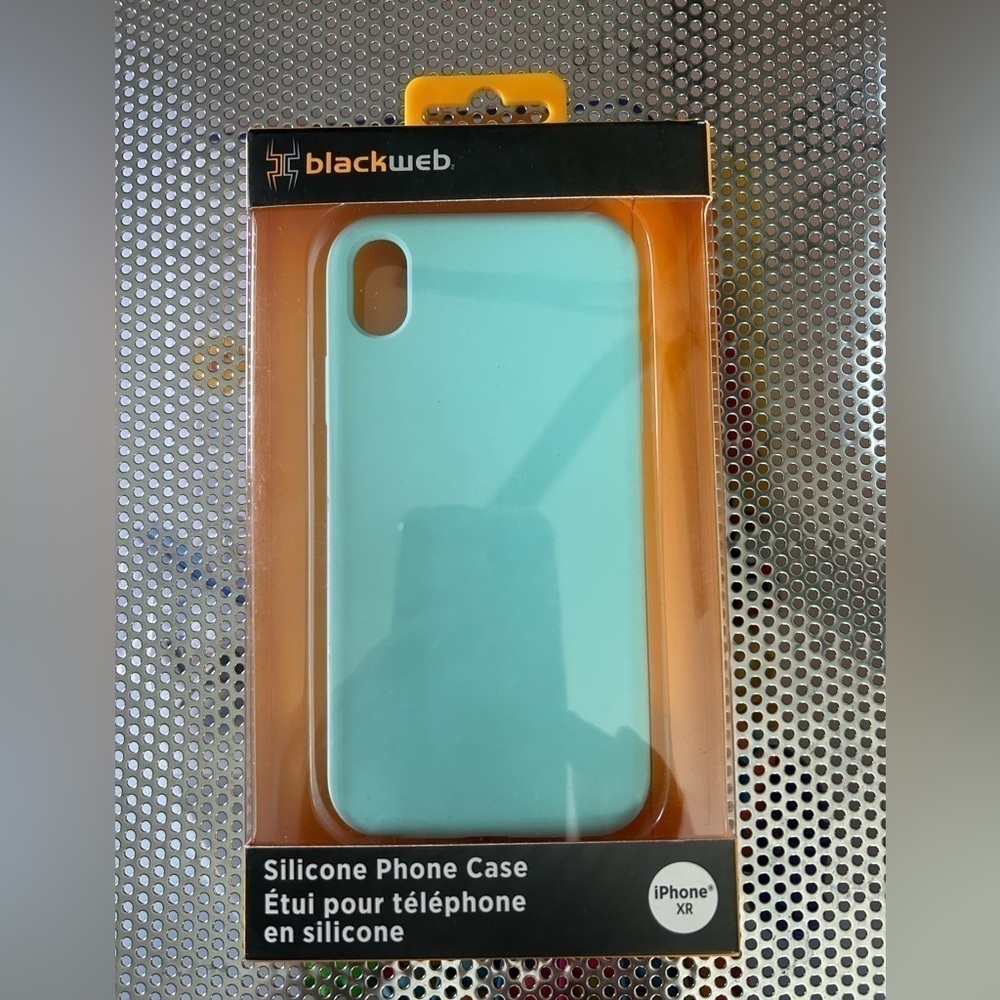Blackweb Soft Touch iPhone XR Green Silicone Case 6.1